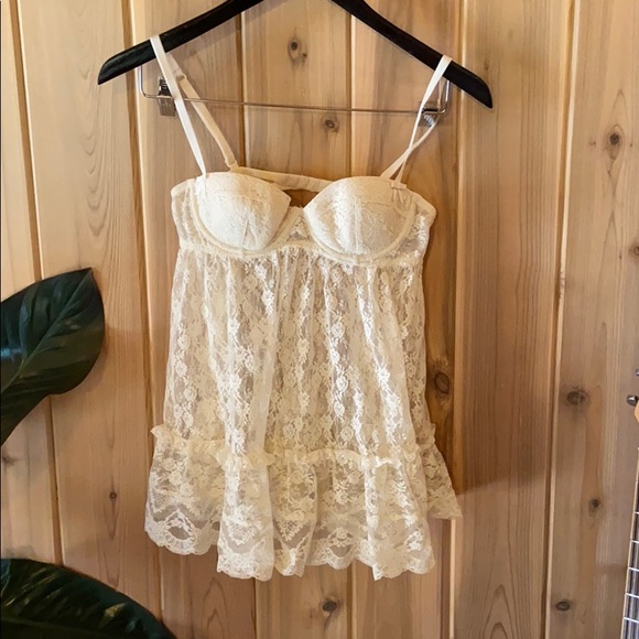 Victoria's Secret Other - Victoria’s Secret lace bustier